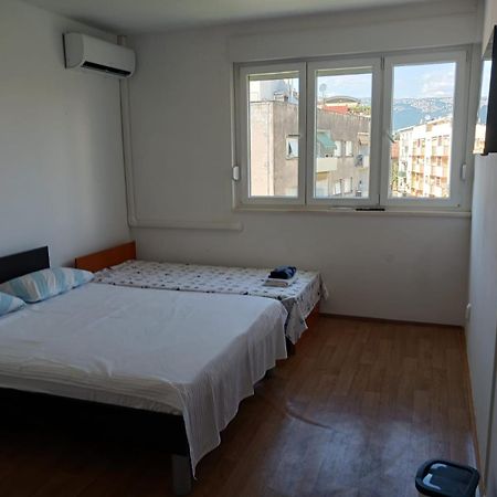 Room With Private Toilet And Terrace In City Center In Shared Apartment スプリト エクステリア 写真