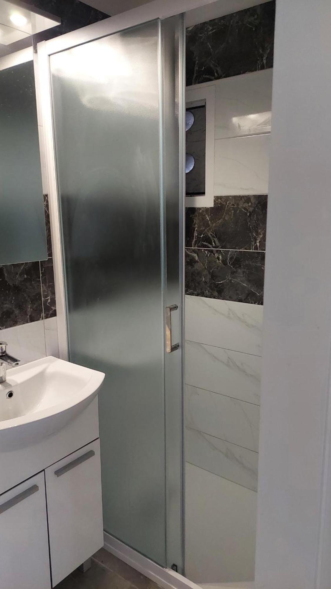 Room With Private Toilet And Terrace In City Center In Shared Apartment スプリト エクステリア 写真