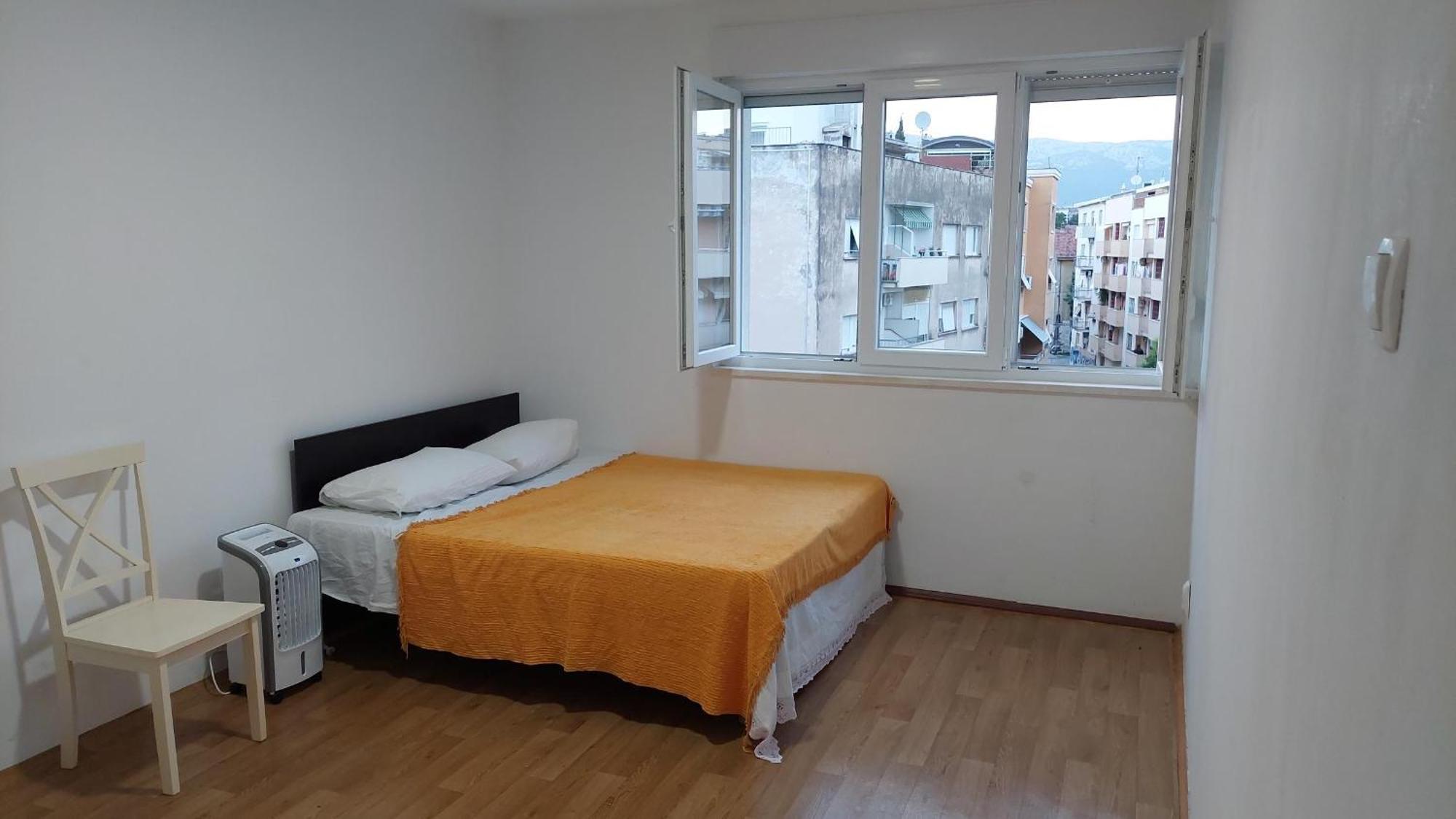 Room With Private Toilet And Terrace In City Center In Shared Apartment スプリト エクステリア 写真